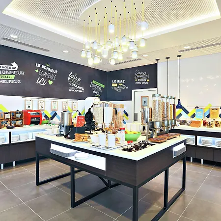 Hampton By Hilton Toulouse Airport Otel