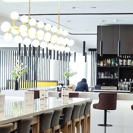 Hampton By Hilton Toulouse Airport