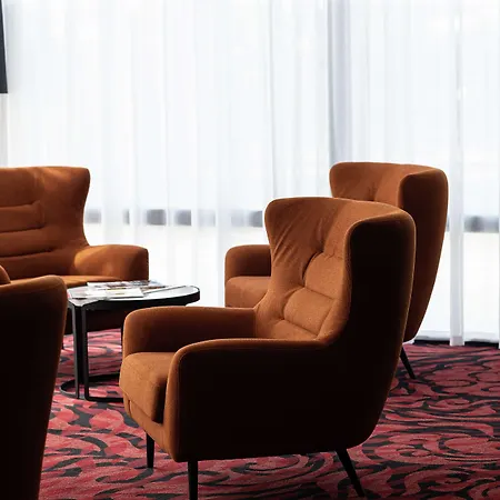 Hotel Hampton By Hilton Toulouse Airport 3*