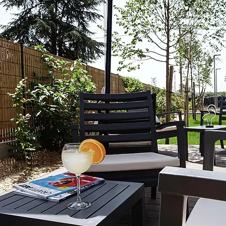 Hampton By Hilton Toulouse Airport Hotel