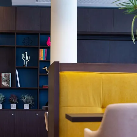 Hampton By Hilton Toulouse Airport