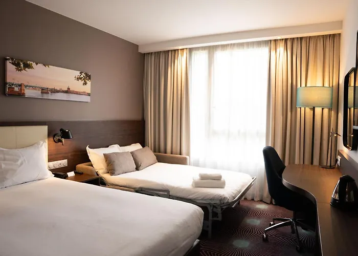 Osko Toulouse Aeroport 3*