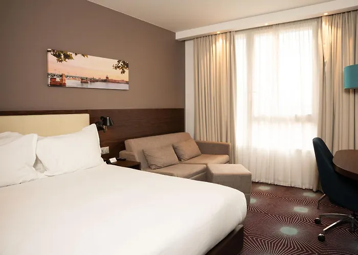 Hotel Osko Toulouse Aéroport 3*